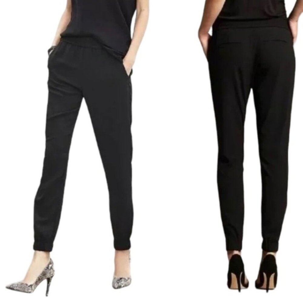 Banana Republic Pull On Drapey Jogger Navy Size 10